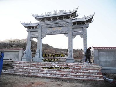 現(xiàn)代我們看到的石雕牌坊造價(jià)的價(jià)格是多少
